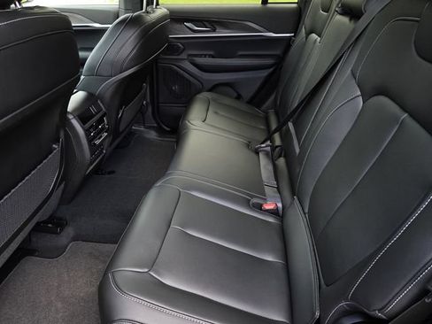New 2026 Jeep Grand Cherokee Limited AWD/4WD image 26
