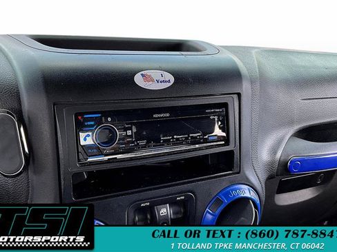 Used 2018 Jeep Wrangler Unlimited Sahara AWD/4WD image 21