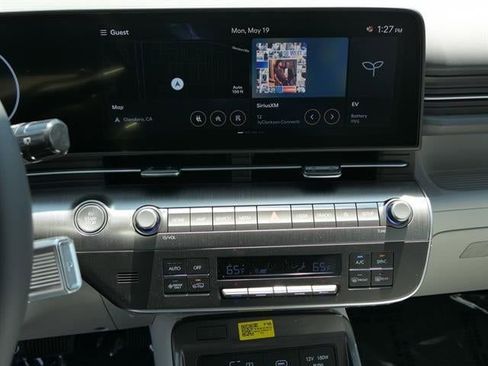 New 2025 Hyundai Kona SEL image 19