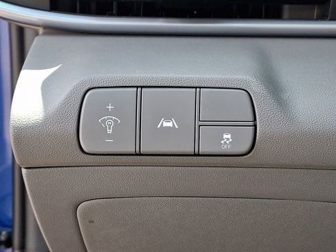 Used 2023 Hyundai Elantra SEL w/ Convenience Package FWD image 22