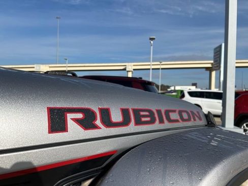 Used 2020 Jeep Wrangler Unlimited Rubicon w/ Quick Order Package 28Y Recon image 17