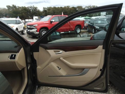 Used 2011 Cadillac CTS Premium image 15