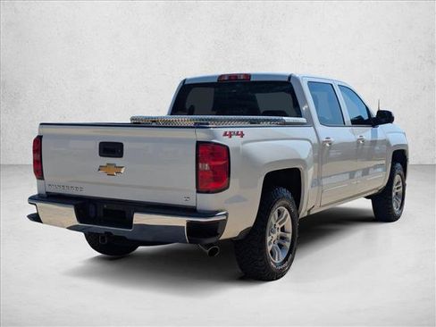 Used 2018 Chevrolet Silverado 1500 LT w/ All Star Edition AWD/4WD image 5