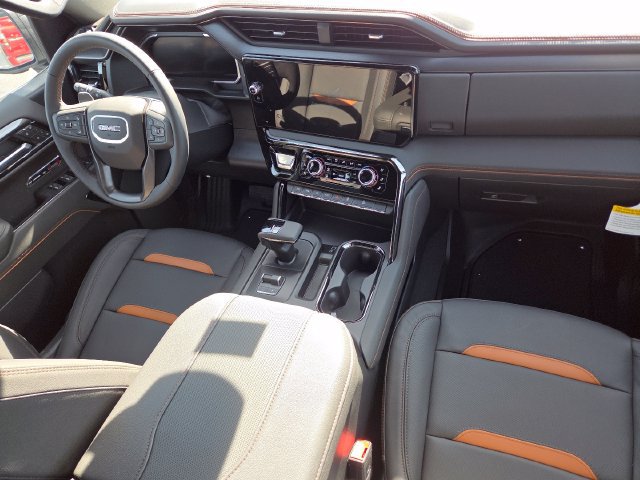 New 2026 GMC Sierra 1500 AT4 w/ Technology Package AWD/4WD image 25