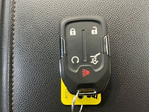 Used 2021 GMC Acadia AT4 w/ LPO, Floor Liner Package image 32