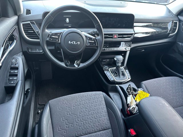 Used 2026 Kia Seltos S FWD image 10