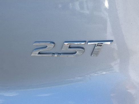 Used 2022 Hyundai Santa Fe Limited image 14