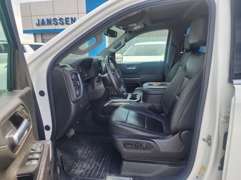 Used 2021 Chevrolet Silverado 1500 LTZ w/ LTZ Convenience Package II image 8