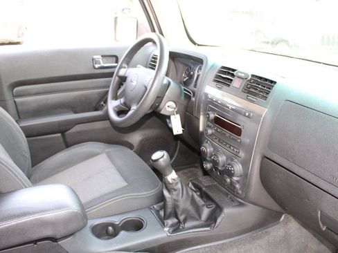 Used 2007 HUMMER H3 AWD/4WD image 12