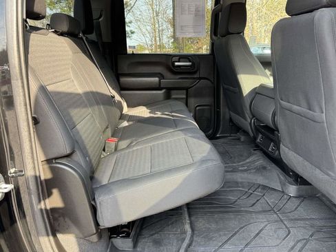 Used 2024 Chevrolet Silverado 2500 Custom w/ Custom Value Package image 15