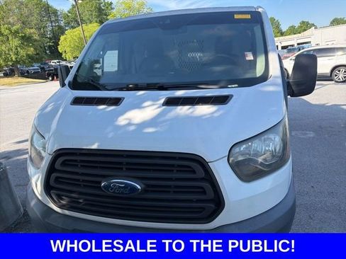 Used 2017 Ford Transit 250 130 Low Roof RWD image 2