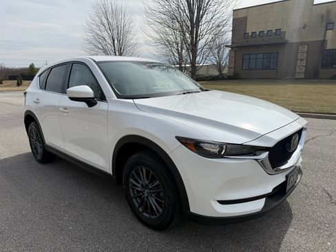 Used 2020 MAZDA CX-5 Touring image 4