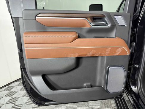 New 2026 GMC Sierra 2500 Denali Ultimate AWD/4WD image 21