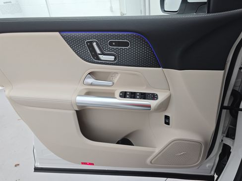 New 2026 Mercedes-Benz GLA 250 image 26