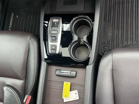 Certified 2021 Honda Ridgeline Black Edition image 38