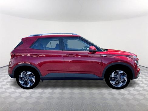 New 2026 Hyundai Venue SEL image 9