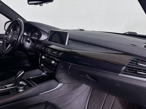Used 2018 BMW X6 xDrive35i w/ M Sport Package AWD/4WD image 29