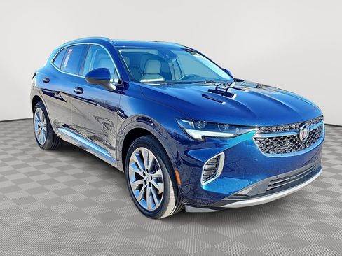 Used 2023 Buick Envision Avenir image 3