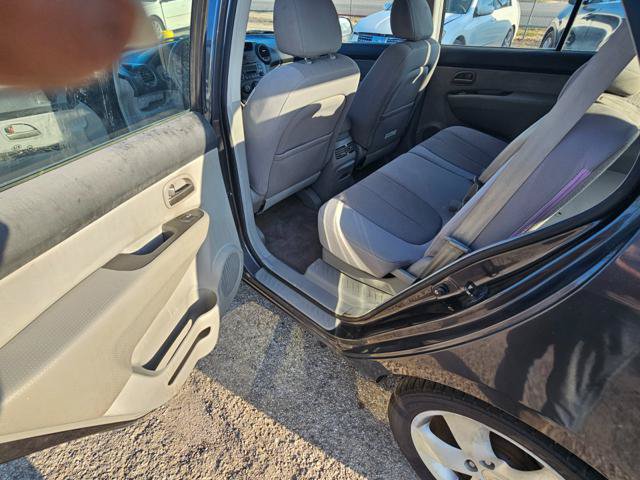 Used 2007 Kia Rondo EX FWD image 13