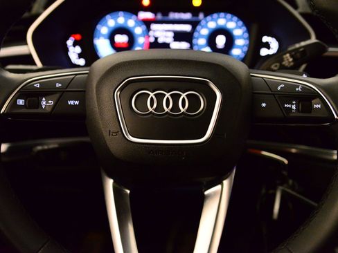 Certified 2023 Audi Q3 2.0T Premium w/ Convenience Package image 32