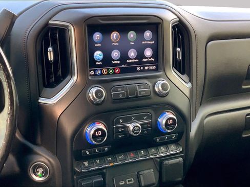 Used 2022 GMC Sierra 2500 AT4 w/ AT4 Premium Plus Package AWD/4WD image 7