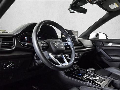 Certified 2023 Audi Q5 2.0T Premium Plus w/ Premium Plus Package AWD/4WD image 10