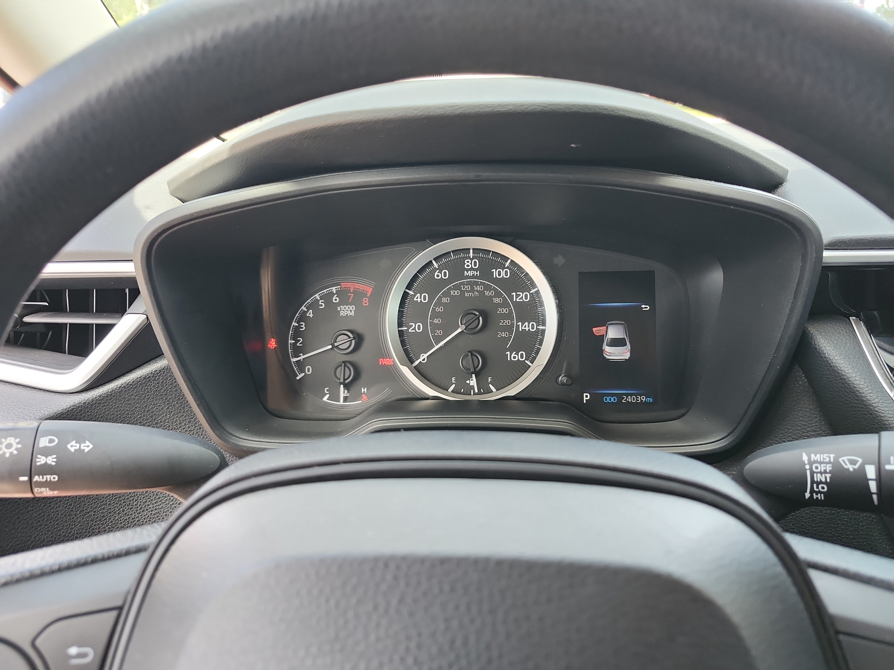 Used 2020 Toyota Corolla LE FWD image 10