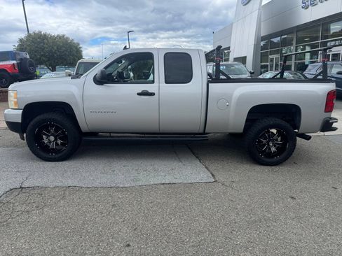 Used 2010 Chevrolet Silverado 1500 LT w/ Power Pack Plus RWD image 13