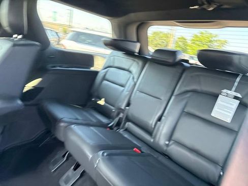 New 2025 Lincoln Navigator Reserve w/ Jet Appearance Package AWD/4WD image 19