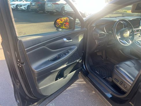 Used 2022 Hyundai Santa Fe SEL w/ Convenience + Premium Package image 10