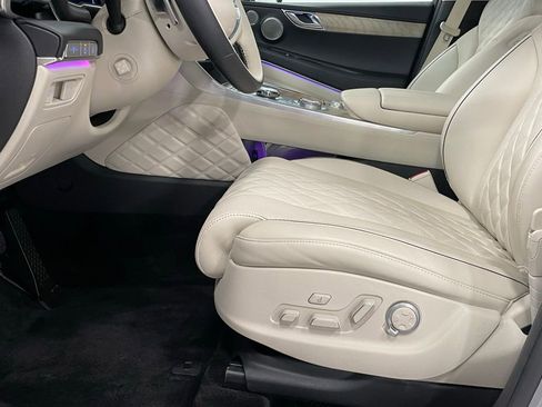Used 2024 Genesis GV80 3.5T w/ Prestige Package image 12