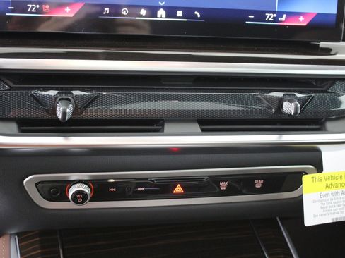 Used 2026 BMW X5 xDrive40i w/ M Sport Package image 18