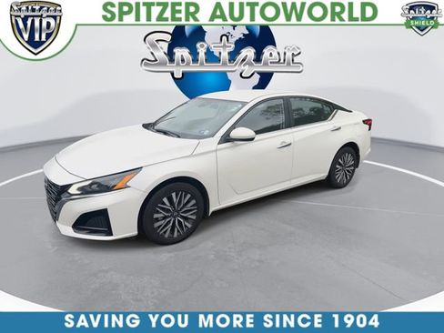 Used 2023 Nissan Altima 2.5 SV AWD/4WD image 5