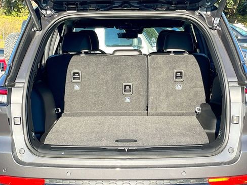 New 2025 Jeep Grand Cherokee Limited w/ Luxury Tech Group II image 27