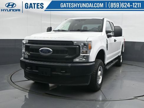 Used 2021 Ford F250 XL w/ Power Equipment Group image 6