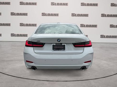 Used 2026 BMW 330i xDrive Sedan AWD/4WD image 4