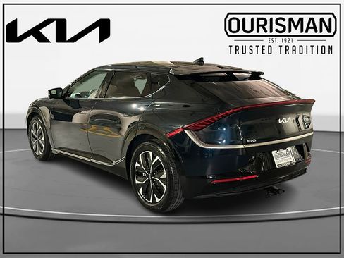 Certified 2023 Kia EV6 Wind w/ Wind Technology Package image 3