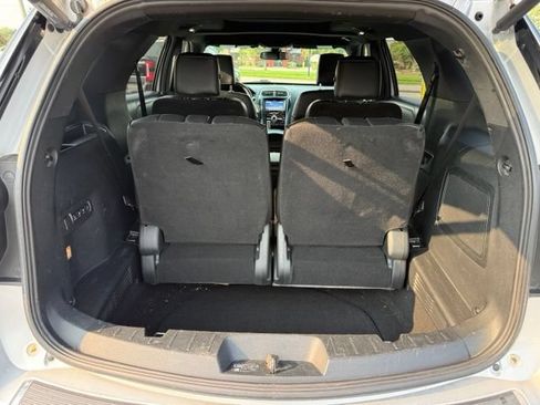 Used 2018 Ford Explorer Platinum AWD/4WD image 14