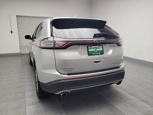 Used 2017 Ford Edge Titanium w/ Equipment Group 301A image 6