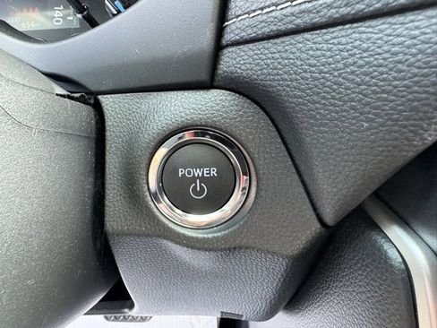 Used 2025 Toyota RAV4 XLE Premium image 17