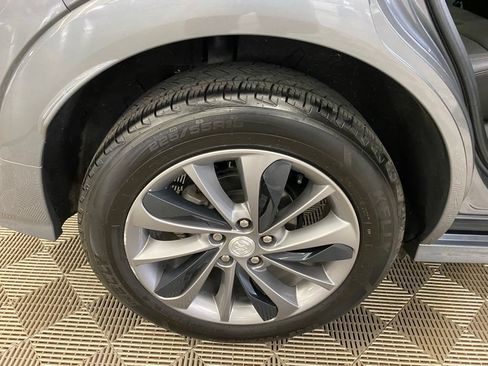Used 2022 Buick Encore GX Select w/ Sport Touring Package FWD image 13