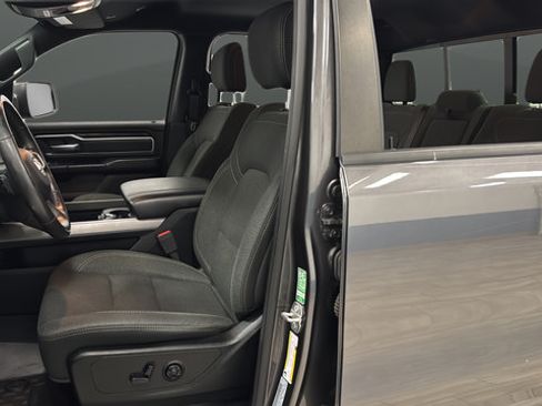 Used 2020 RAM 1500 Big Horn AWD/4WD image 9