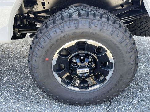 New 2026 Ford F250 Lariat w/ Tremor Off-Road Package image 9