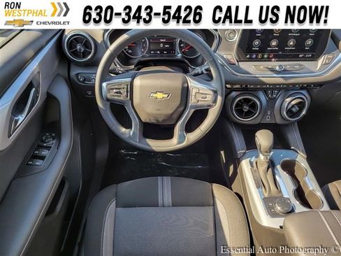 New 2025 Chevrolet Blazer LT w/ Midnight/Sport Edition image 11