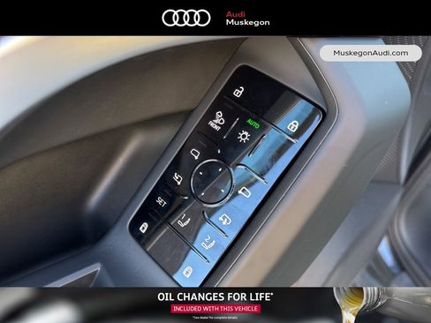 New 2025 Audi Q5 Premium Plus image 11