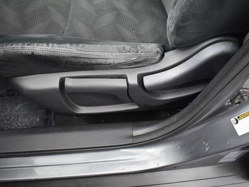 Used 2016 Nissan Rogue S image 14