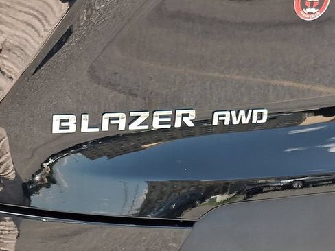 Used 2023 Chevrolet Blazer LT AWD/4WD image 30