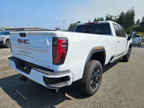 New 2026 GMC Sierra 3500 AT4 w/ AT4 Premium Plus Package AWD/4WD image 5