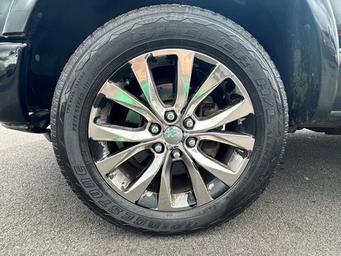 Used 2012 Ford F150 Platinum image 24