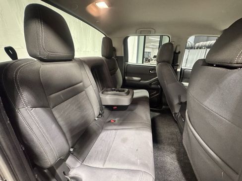 Certified 2023 Nissan Frontier SV image 28